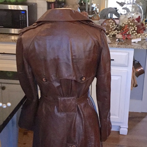 Vintage Ambe Leather Trench Coat - Picture 5 of 11